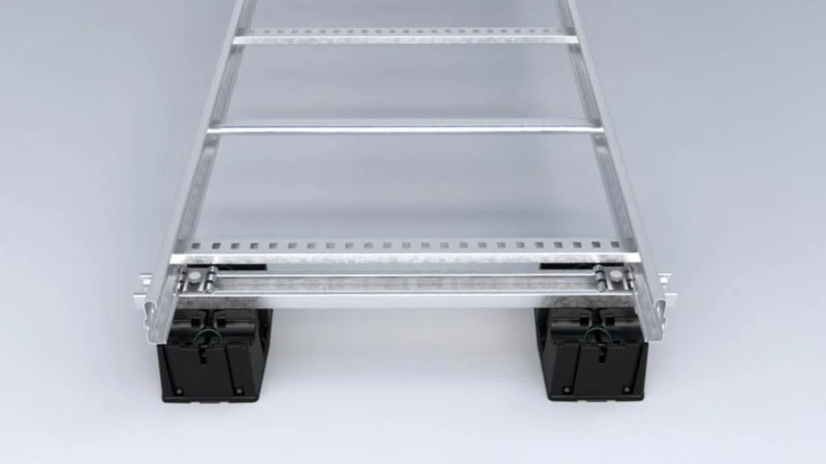 Kiinnitystarvike Mp-Bolagen Pvx2 C4 Ulkok.Kannake M8 Hdpe