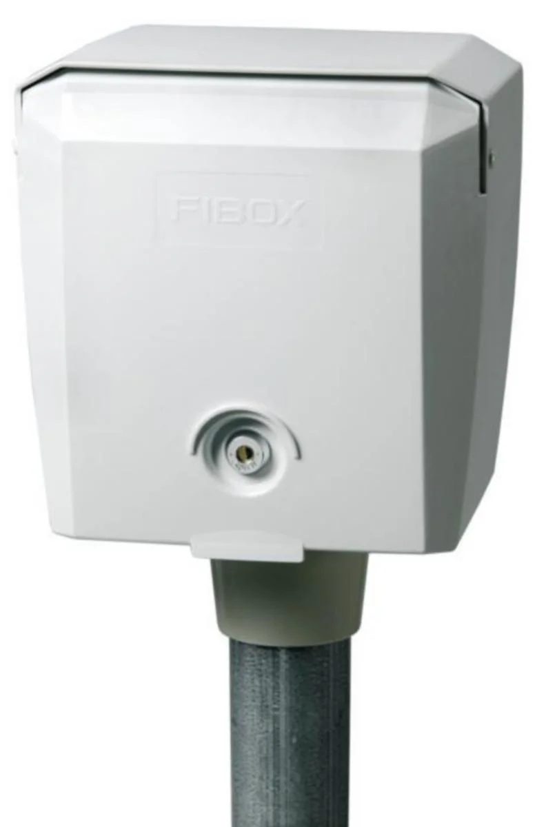 Piharasia Fibox 2A2J1V 2X16A 1Xvvs 2Xpr+Kello