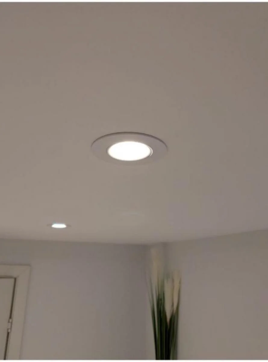 Alasvalo Shelly Hilux Ds8 Tilt 360 Spot - Wht