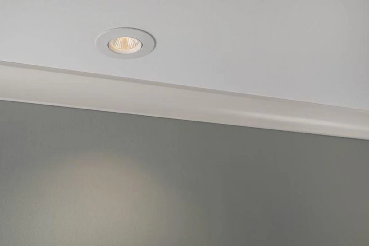 Alasvalo Hide A Lite Ip44 420Lm 6W 4000K Dim Wh