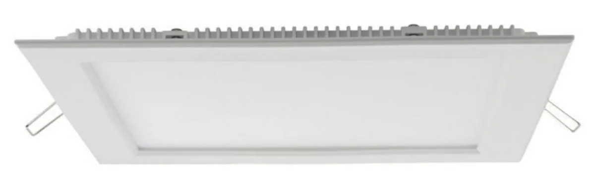 Alasvalo Flat Sq 225 Ip44 15W/840 Dim Pco Wh