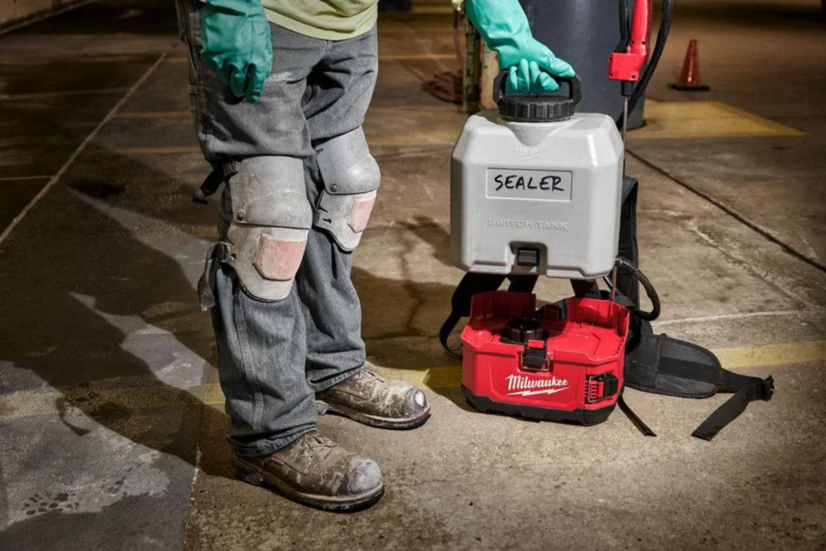 Muottiöljysumutin Milwaukee M18 Bpfp-Ccst